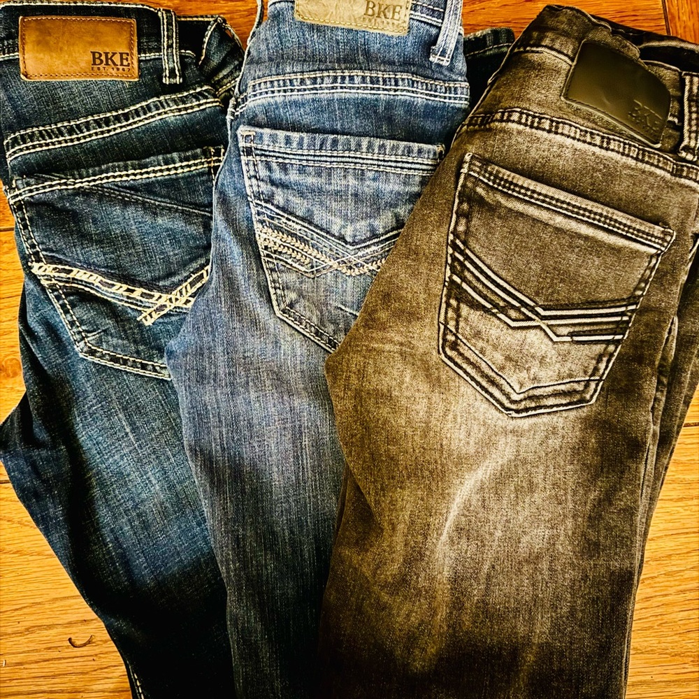 3 for $75 barely worn Buckle BKE 26x32 (two pairs of Aiden and one pair Alec)